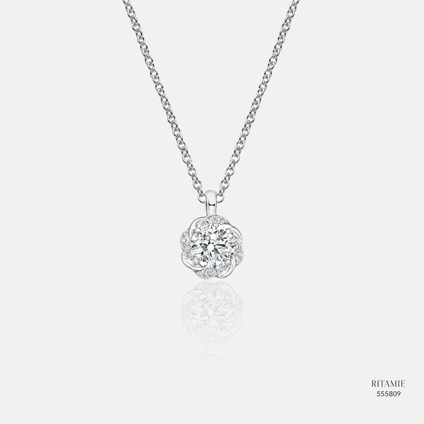 Floral Halo Lab-Grown Diamond Pendant 555809