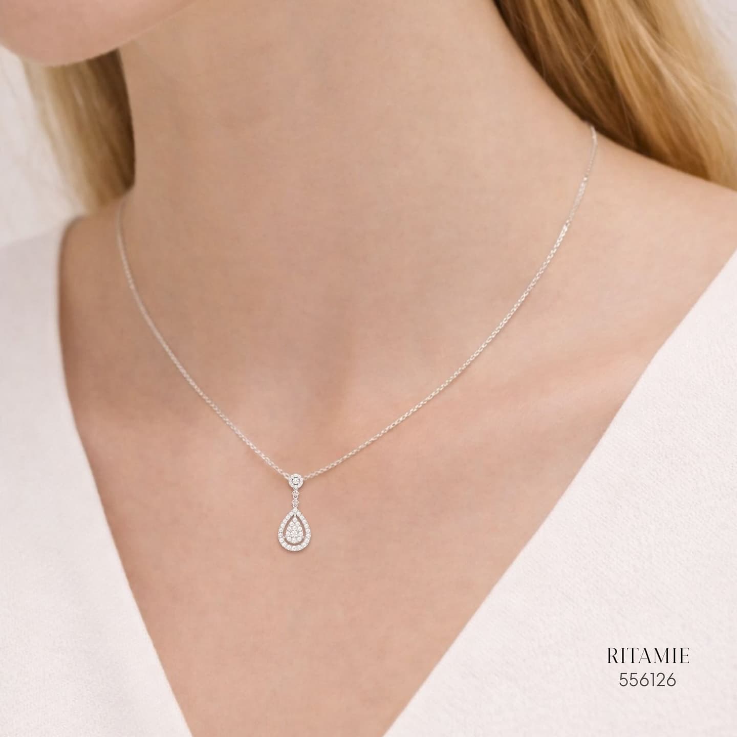 The Pearly Grace Silver Moissanite Necklace 556126