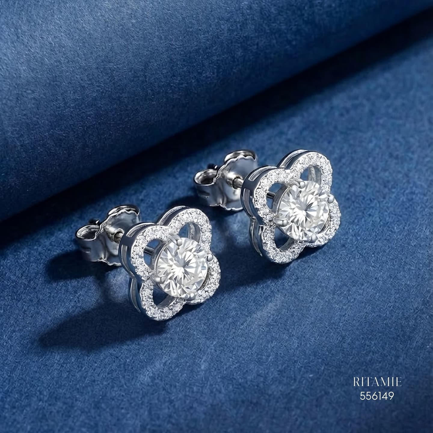 The Floral Majesty Silver Moissanite Studs 556149