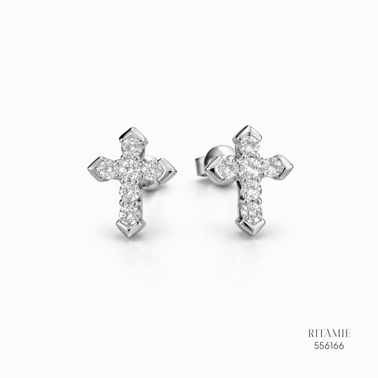 The Sacred Glow Silver Moissanite Studs 556166
